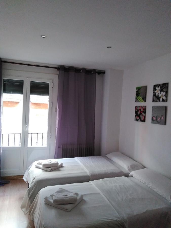 Santa Ana Apartamento Madrid Esterno foto
